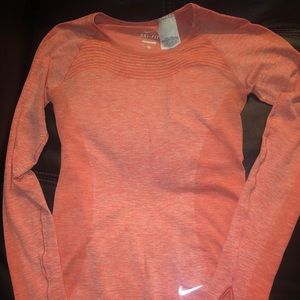 Nike dri-fit workout top
